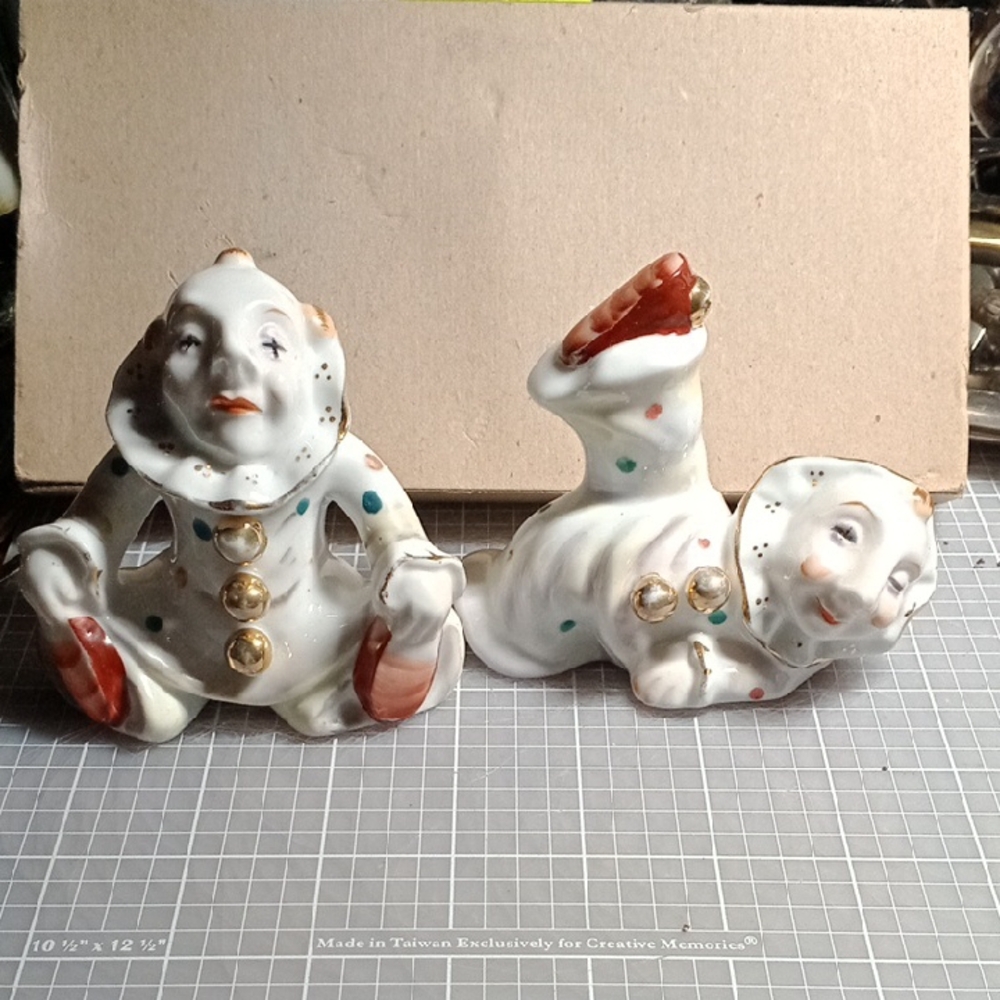 Gold and White Ceramic Bunny Art Pieces